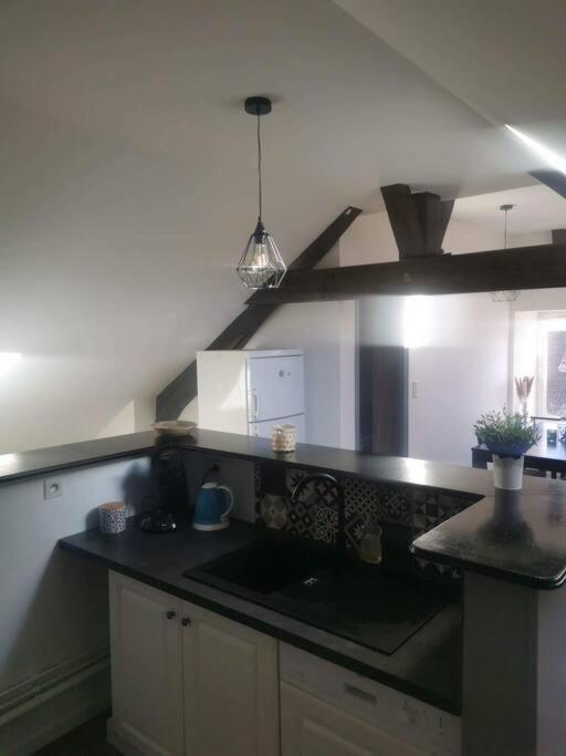 Le Petit Cloitre Lägenhet Langres Exteriör bild